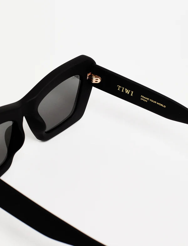 FILIPPA 900